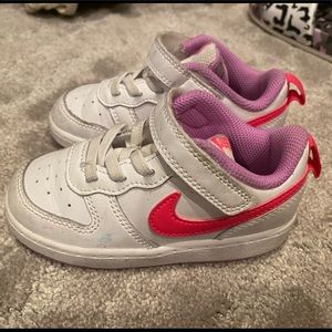 Nike toddler sneakers size 8